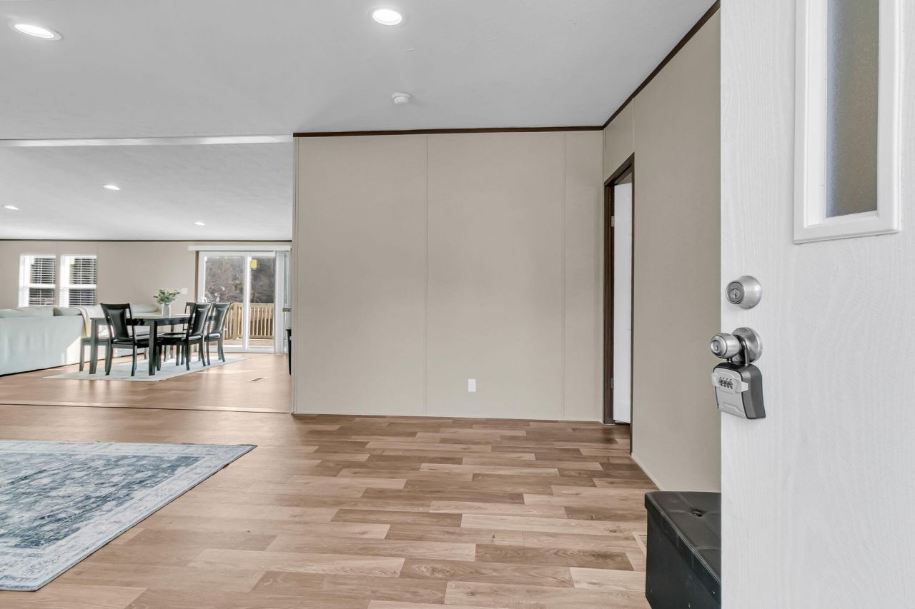 235 Pine Bluff Road Photo 6