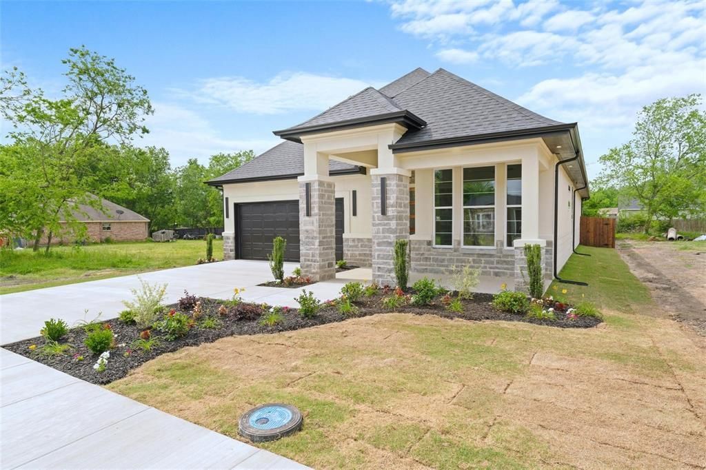 504 Stallings Street, Terrell, TX 75160 Main Photo
