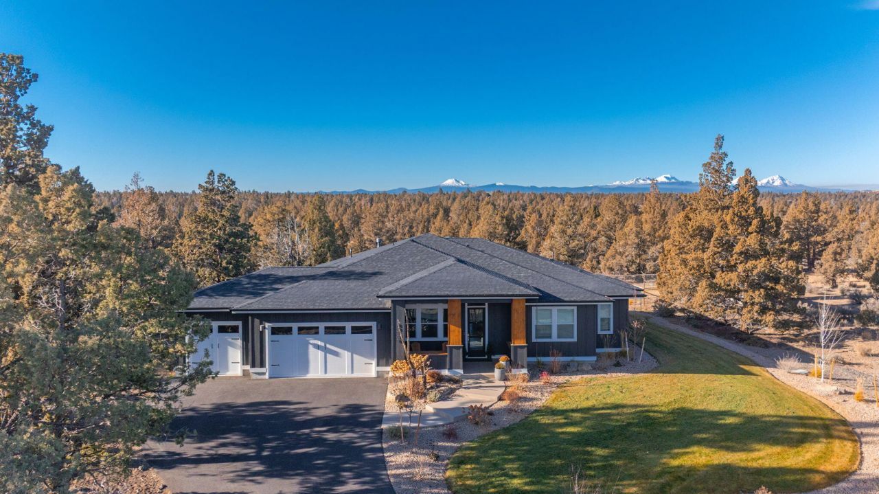 60515 Ward Road, Bend, OR 97702 Main Photo