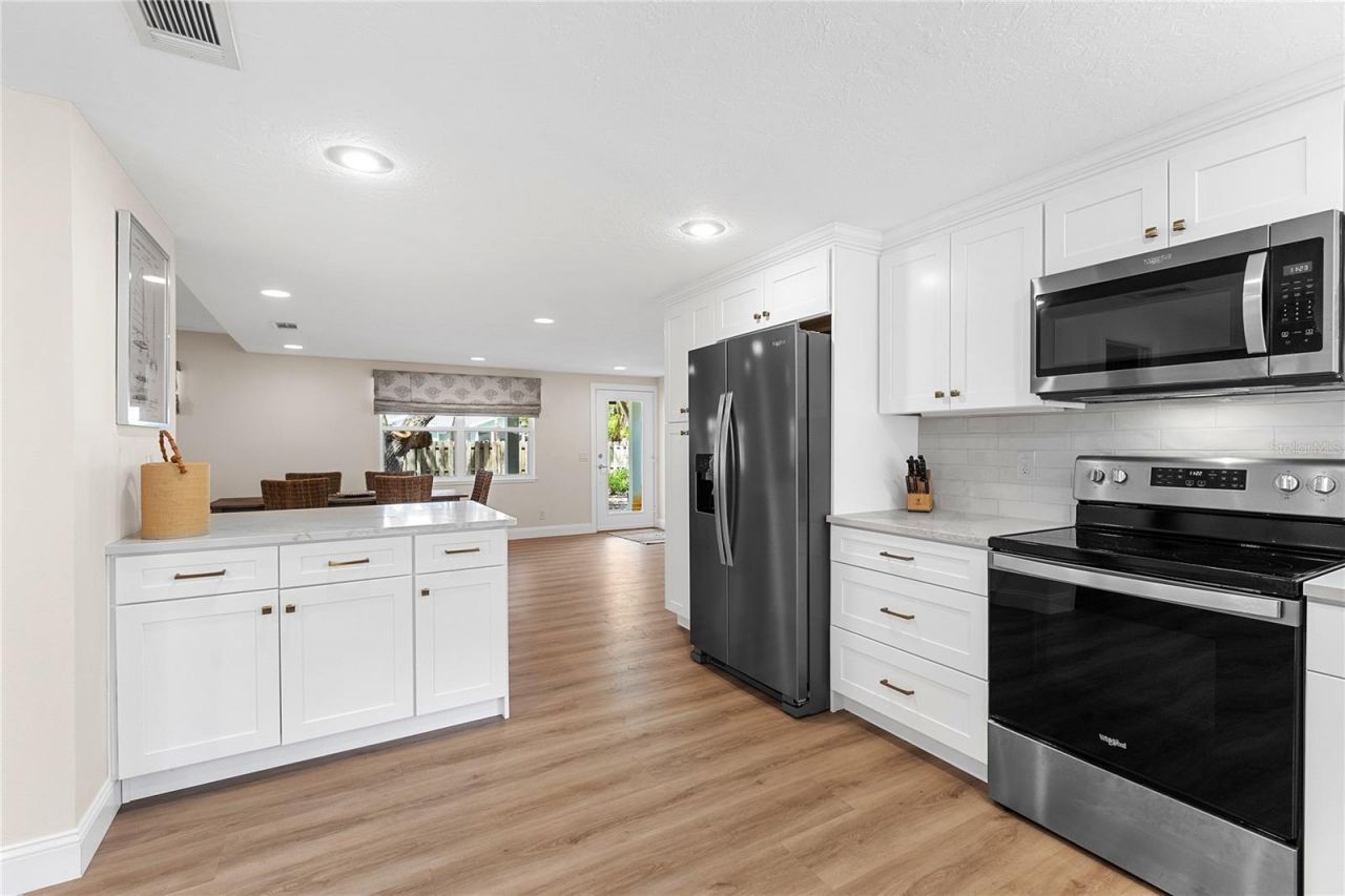 5151 Saint Albans Avenue, Sarasota, FL 34242 Photo