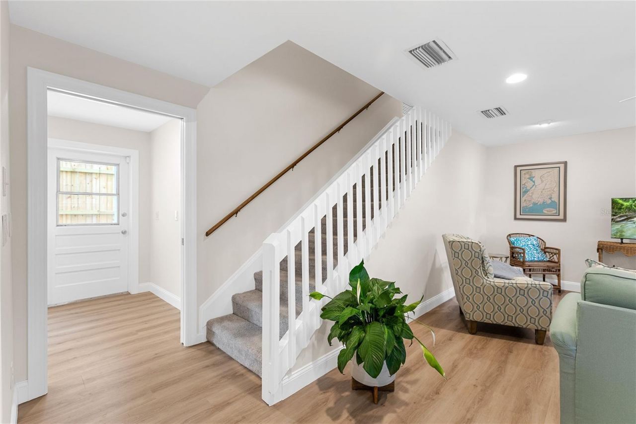 5151 Saint Albans Avenue, Sarasota, FL 34242 Photo