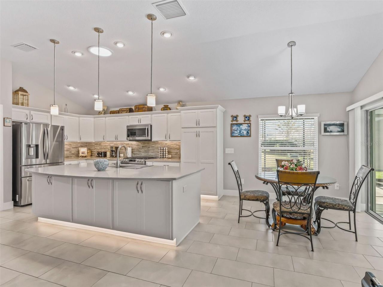 5885 Flint Loop, The Villages, FL 32163 Photo