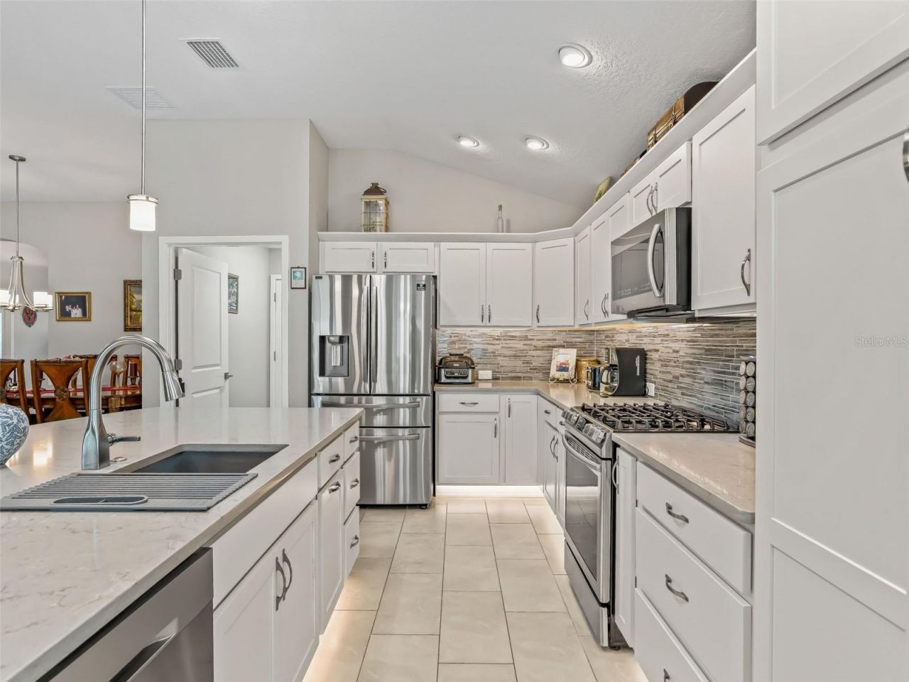 5885 Flint Loop, The Villages, FL 32163 Photo