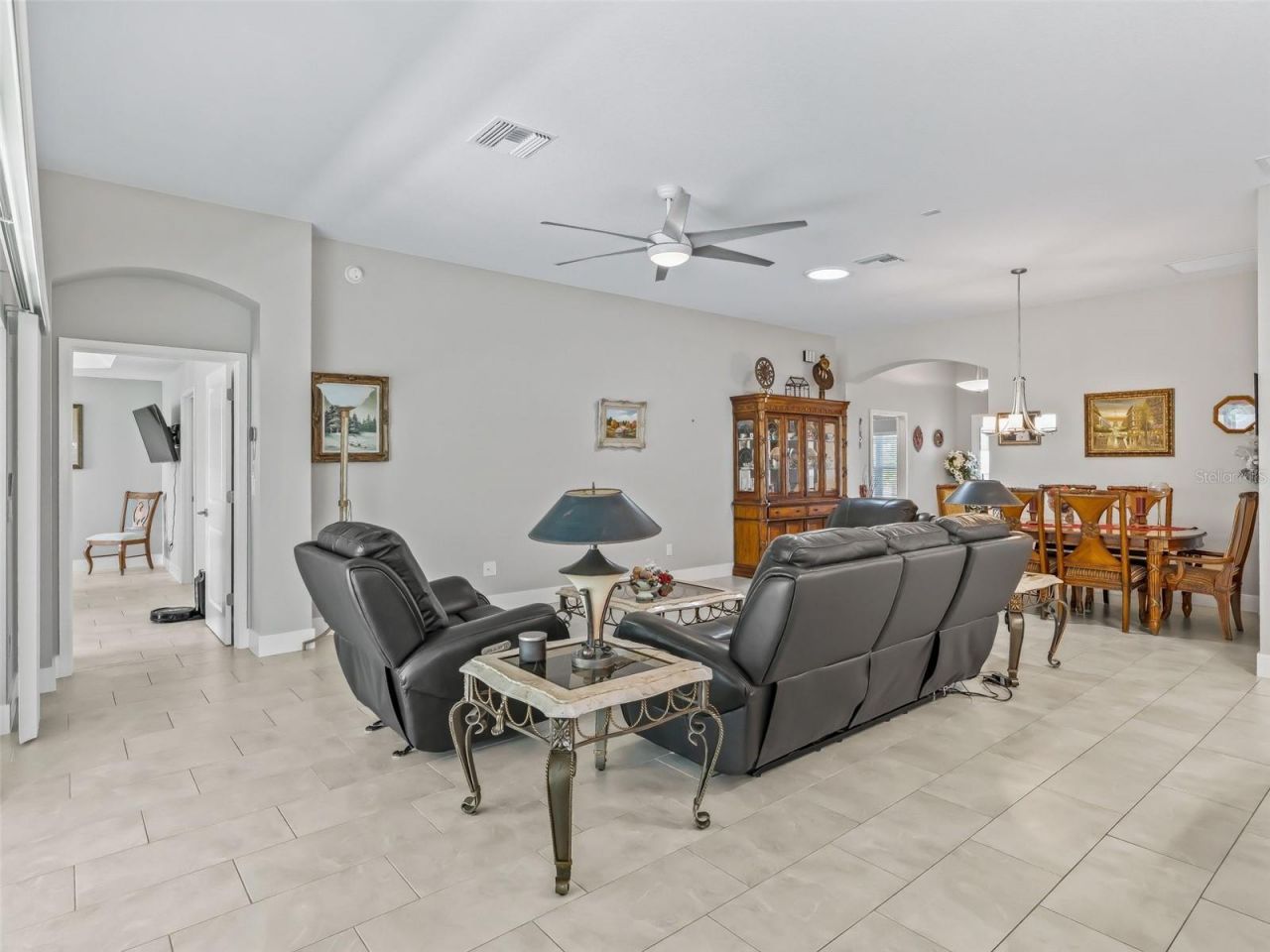5885 Flint Loop, The Villages, FL 32163 Photo