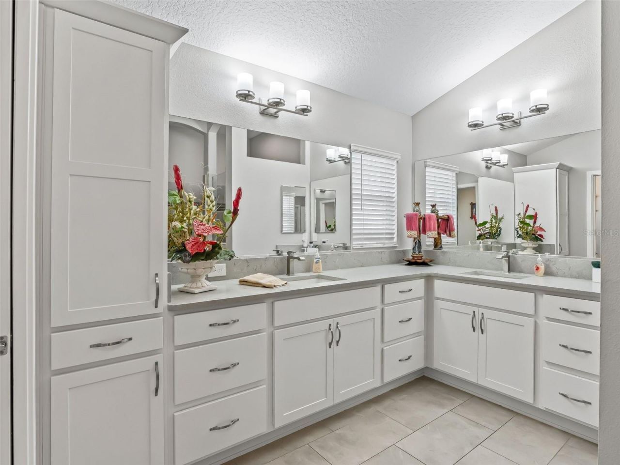 5885 Flint Loop, The Villages, FL 32163 Photo