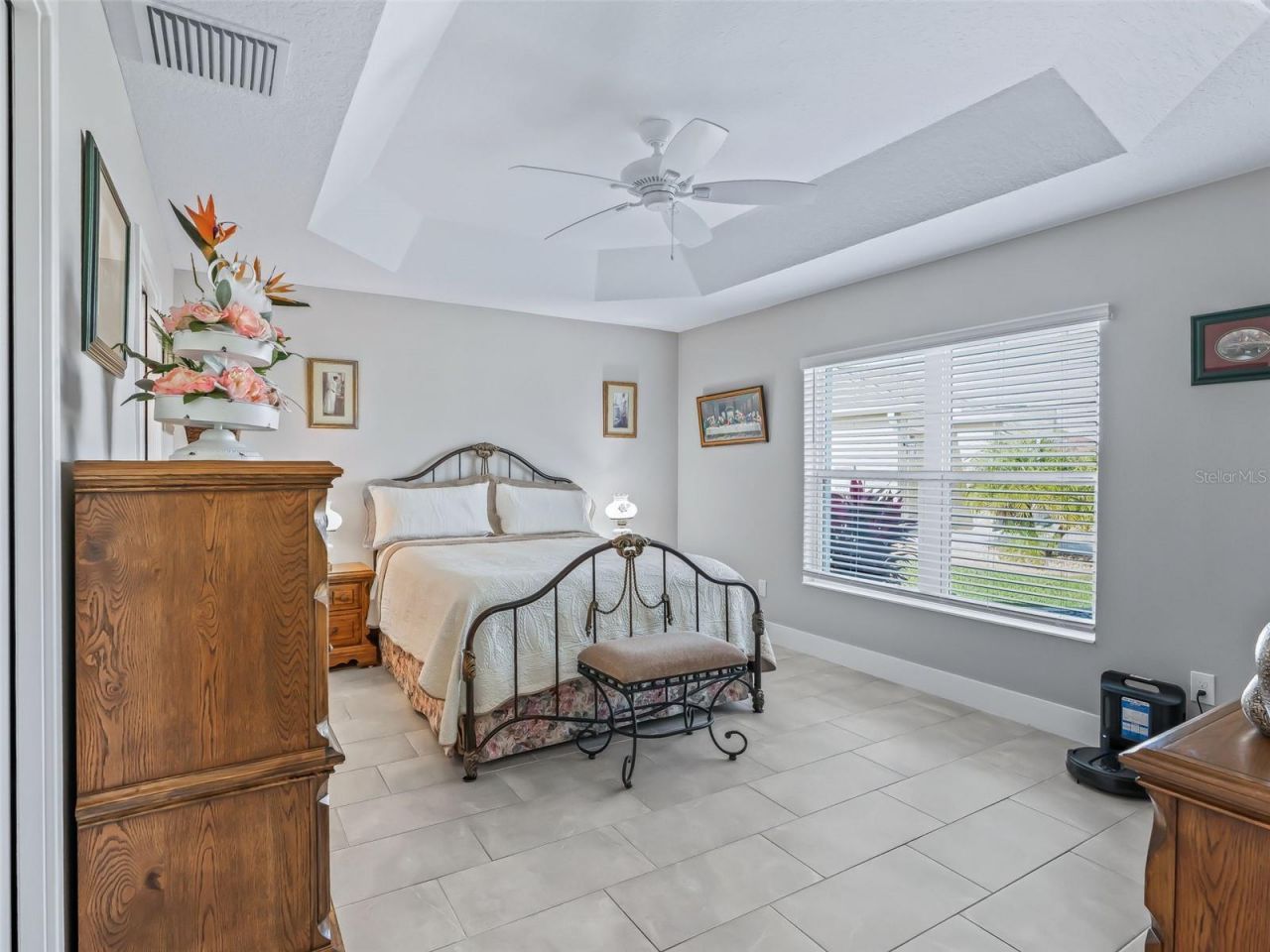 5885 Flint Loop, The Villages, FL 32163 Photo