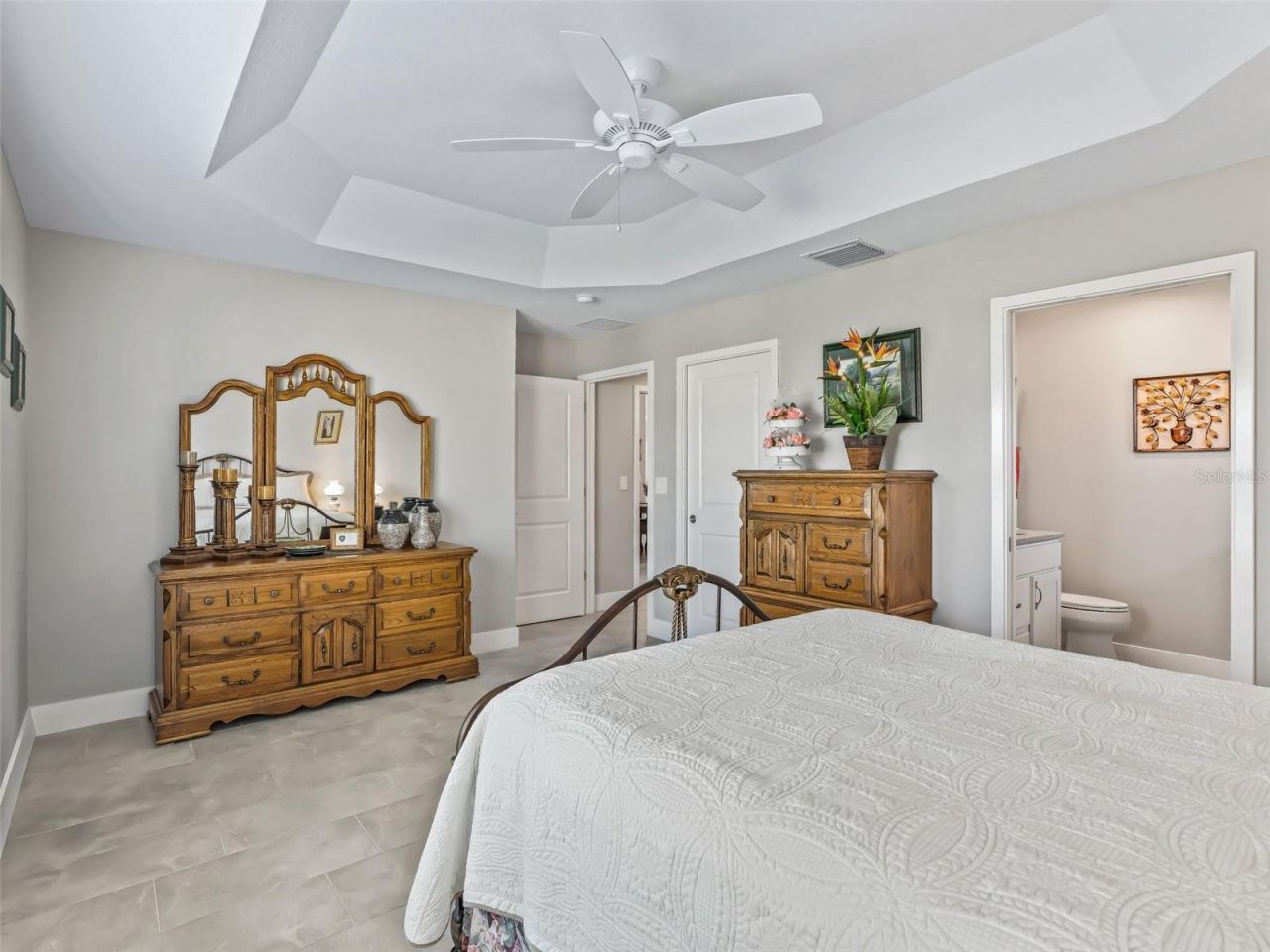 5885 Flint Loop, The Villages, FL 32163 Photo