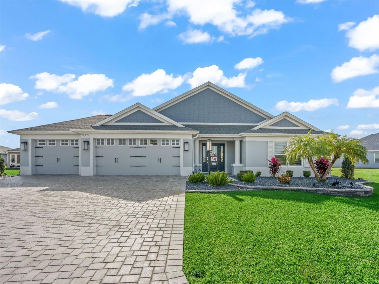 5885 Flint Loop, The Villages, FL 32163 Photo