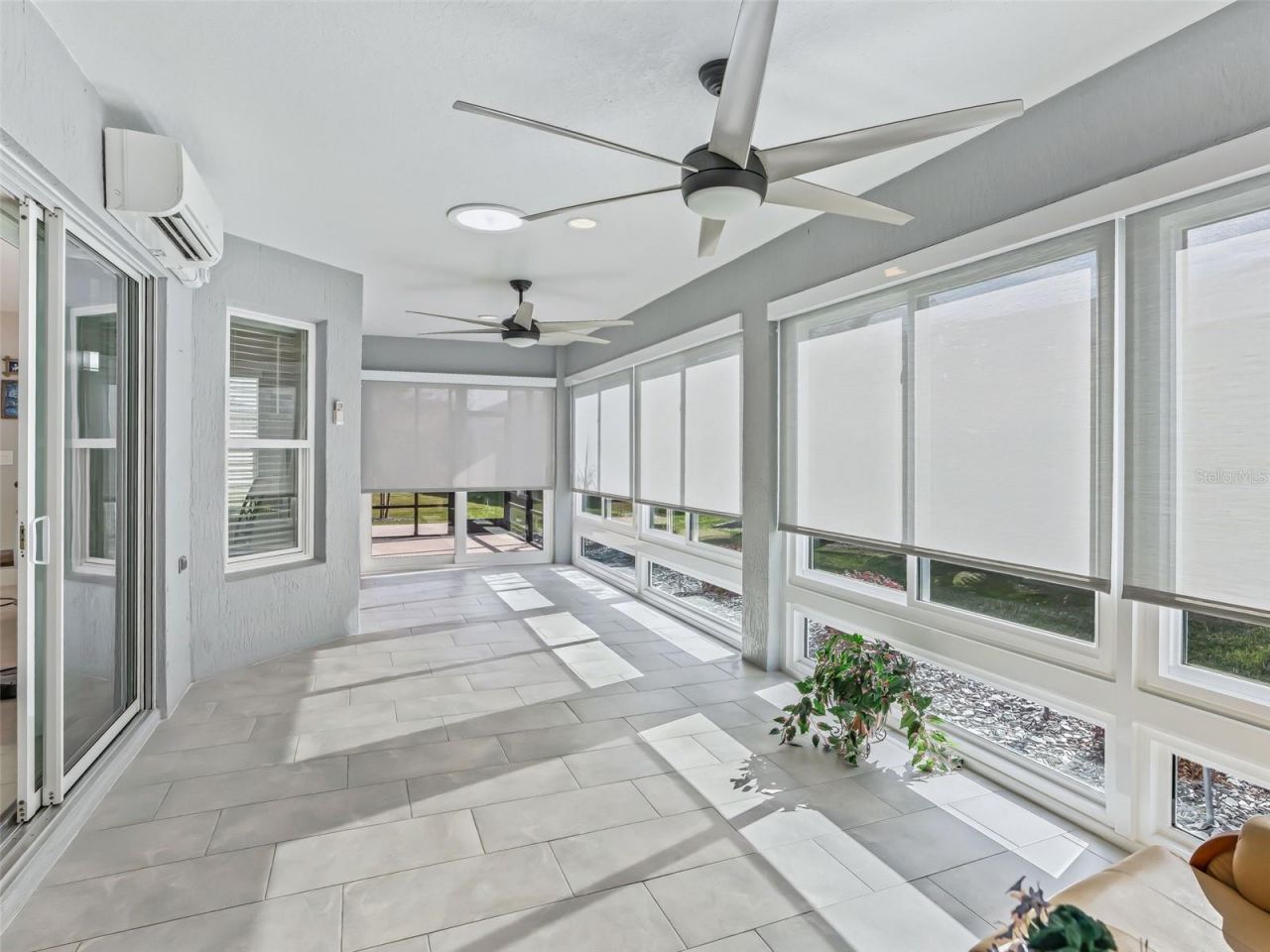 5885 Flint Loop, The Villages, FL 32163 Photo