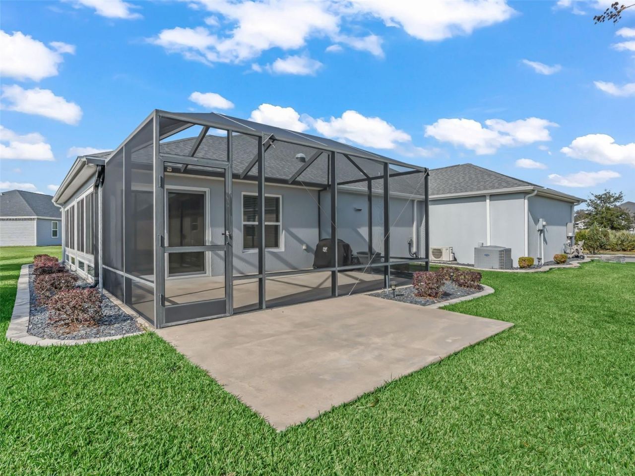 5885 Flint Loop, The Villages, FL 32163 Photo