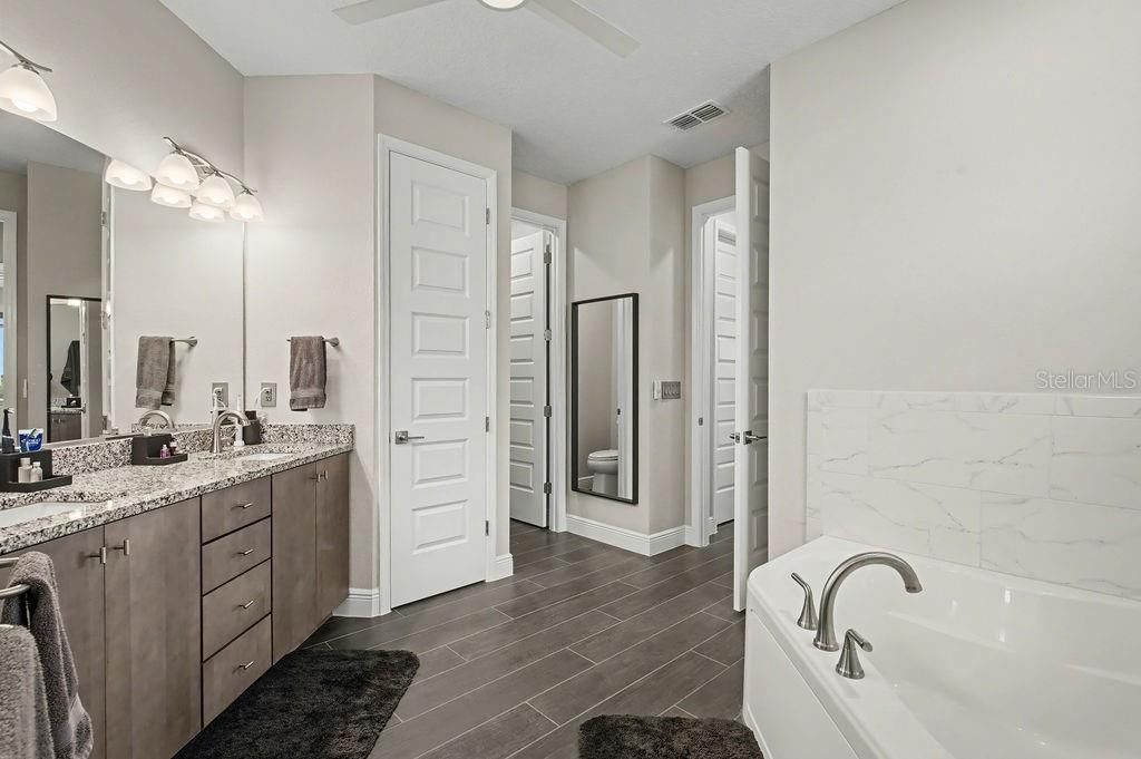 9963 SW 82nd Street Road, Ocala, FL 34481 Photo