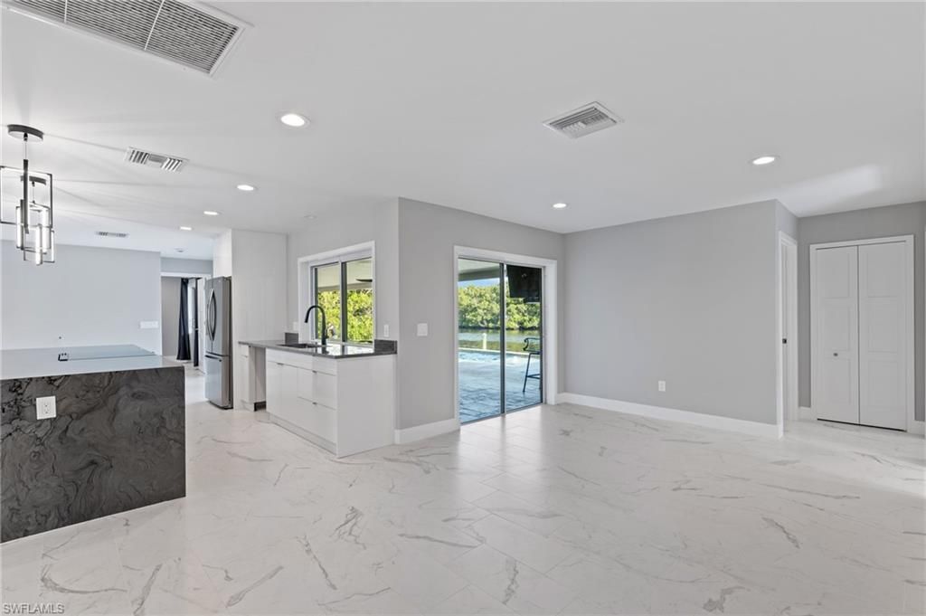 432 Seaworthy Rd, North Fort Myers, FL 33903 Photo