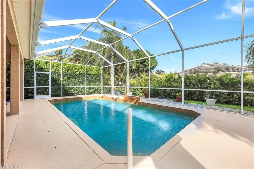 8493 Laurel Lakes Blvd, Naples, FL 34119 Photo