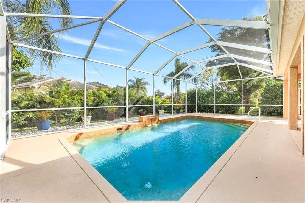 8493 Laurel Lakes Blvd, Naples, FL 34119 Photo