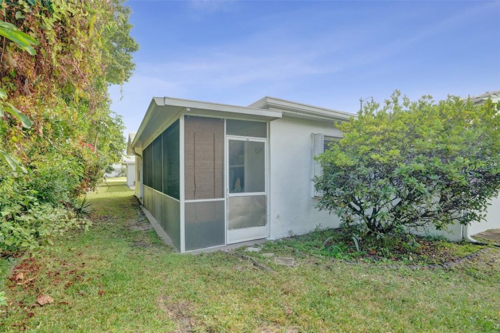 411 NW 26th Court, Pompano Beach, FL 33064 Photo