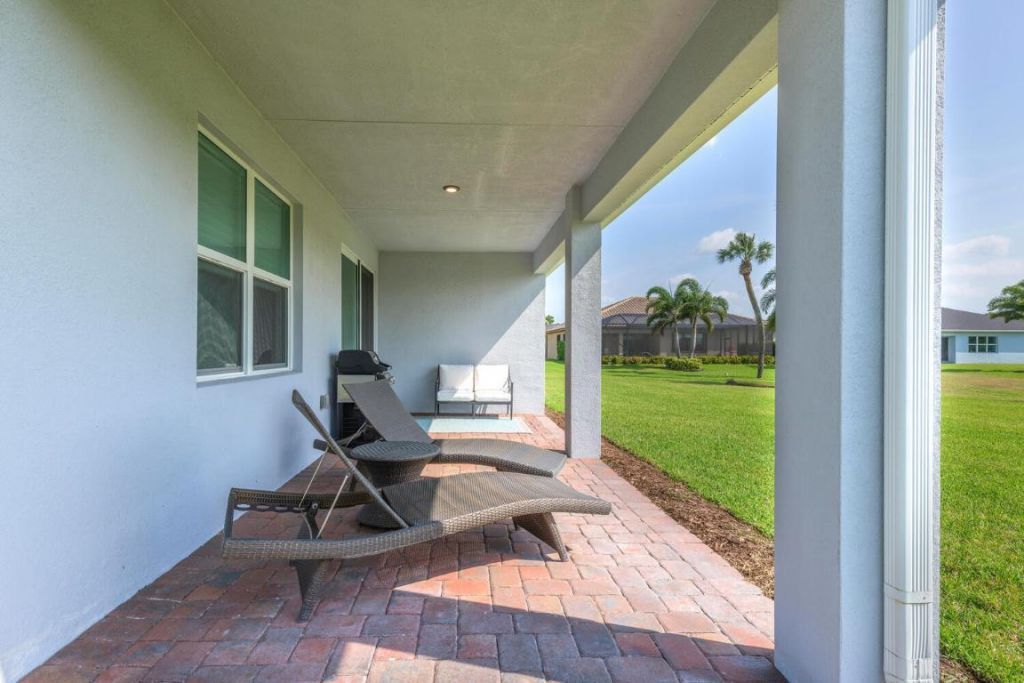 6358 Arcadia Square, Vero Beach, FL 32966 Photo