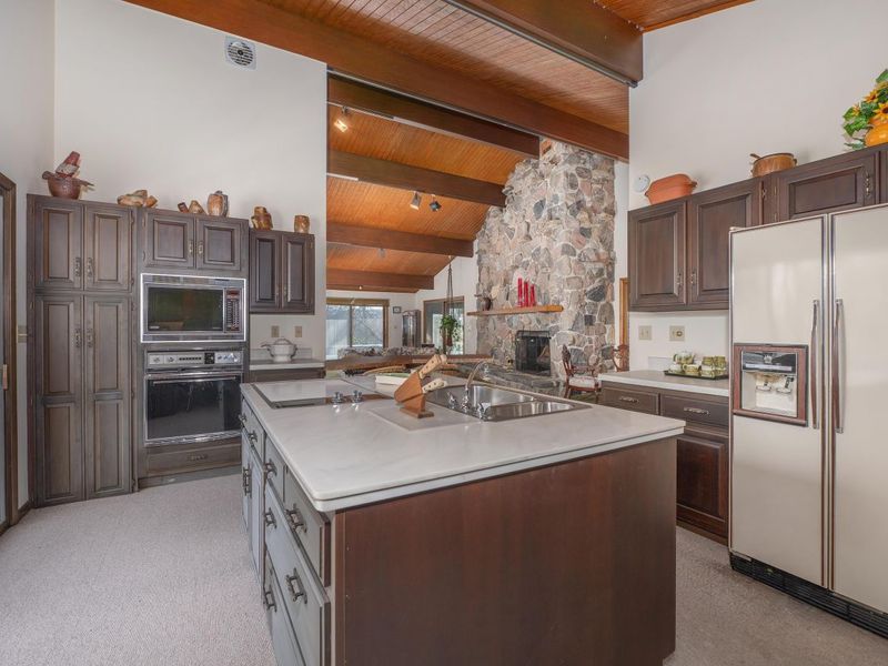 12760 Hilltop Drive, Fredericktown, OH 43019 Photo 11