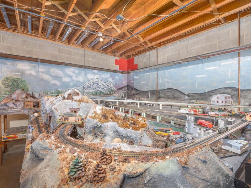 12760 Hilltop Drive, Fredericktown, OH 43019 Photo 42