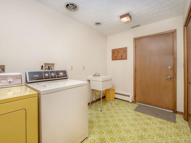 12760 Hilltop Drive, Fredericktown, OH 43019 Photo 45