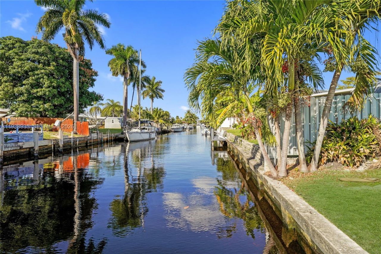 2649 Key Largo Ln , Fort Lauderdale, FL 33312 Photo