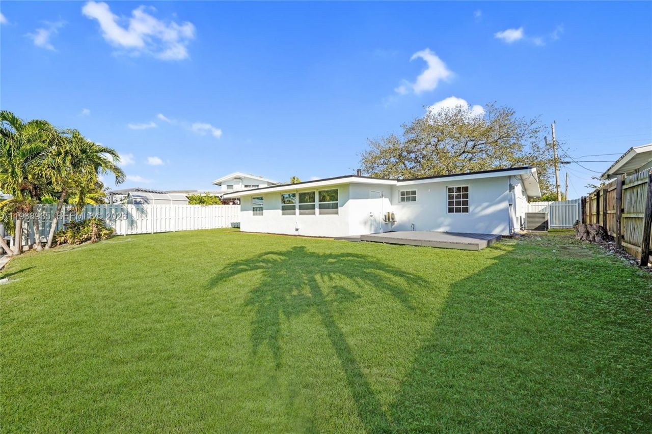 2649 Key Largo Ln , Fort Lauderdale, FL 33312 Photo