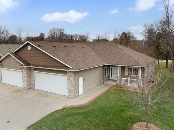 1985 Raspberry Ridge Place NE, Owatonna, MN 55060