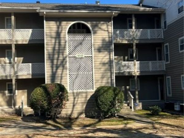 1006 Brookhollow Drive, Unit 1, Fayetteville, NC 28314