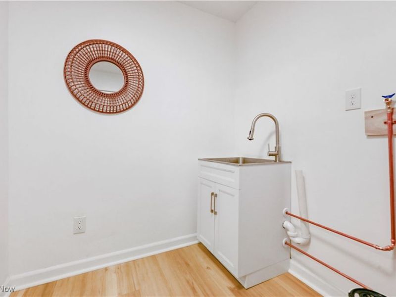 6618 Newbury Lane, Parma Heights, OH 44130 Photo 7