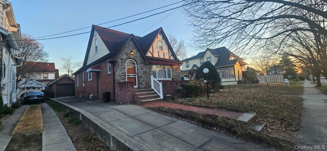 13839 227th Street, Laurelton, NY 11413 Main Photo