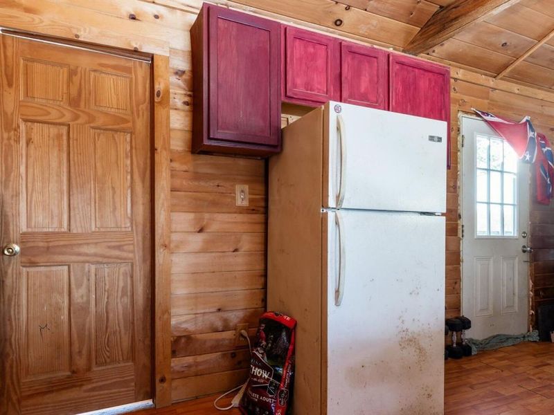 56953 Mills Road, South Bloomingville, OH 43152 Photo 10