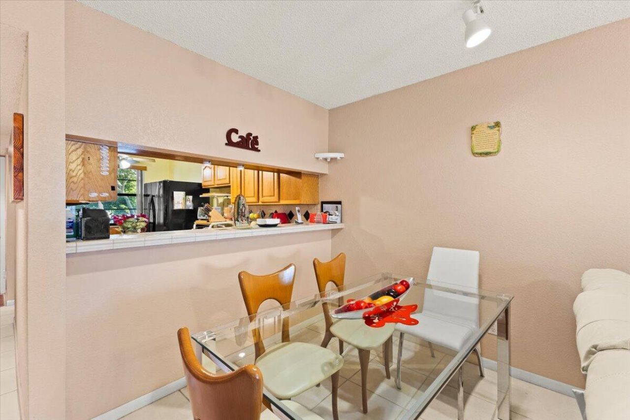 9563 W Mcnab Rd, Unit 206, Tamarac, FL 33321 Photo