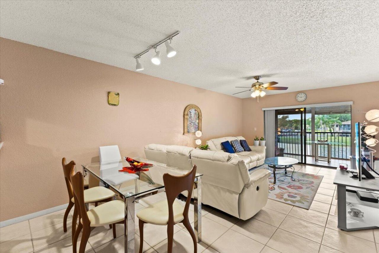 9563 W Mcnab Rd, Unit 206, Tamarac, FL 33321 Photo