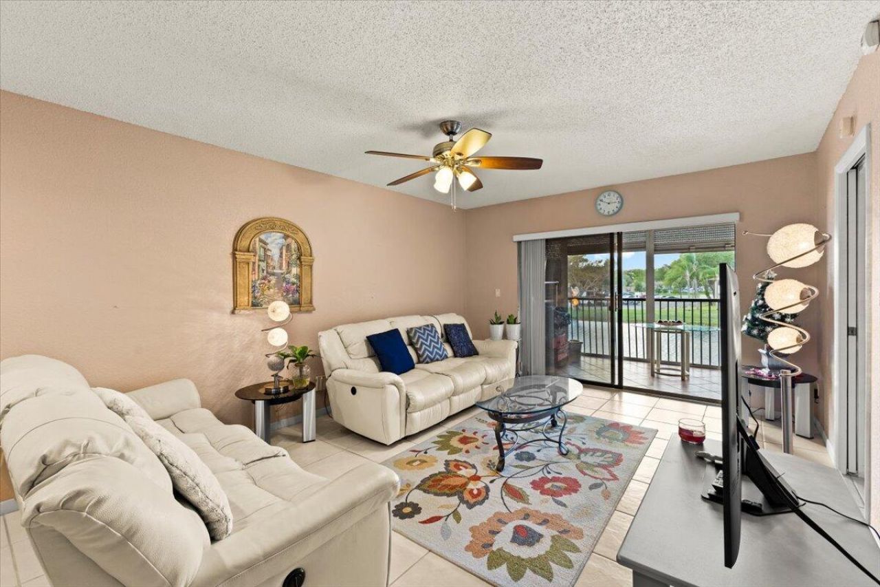 9563 W Mcnab Rd, Unit 206, Tamarac, FL 33321 Photo