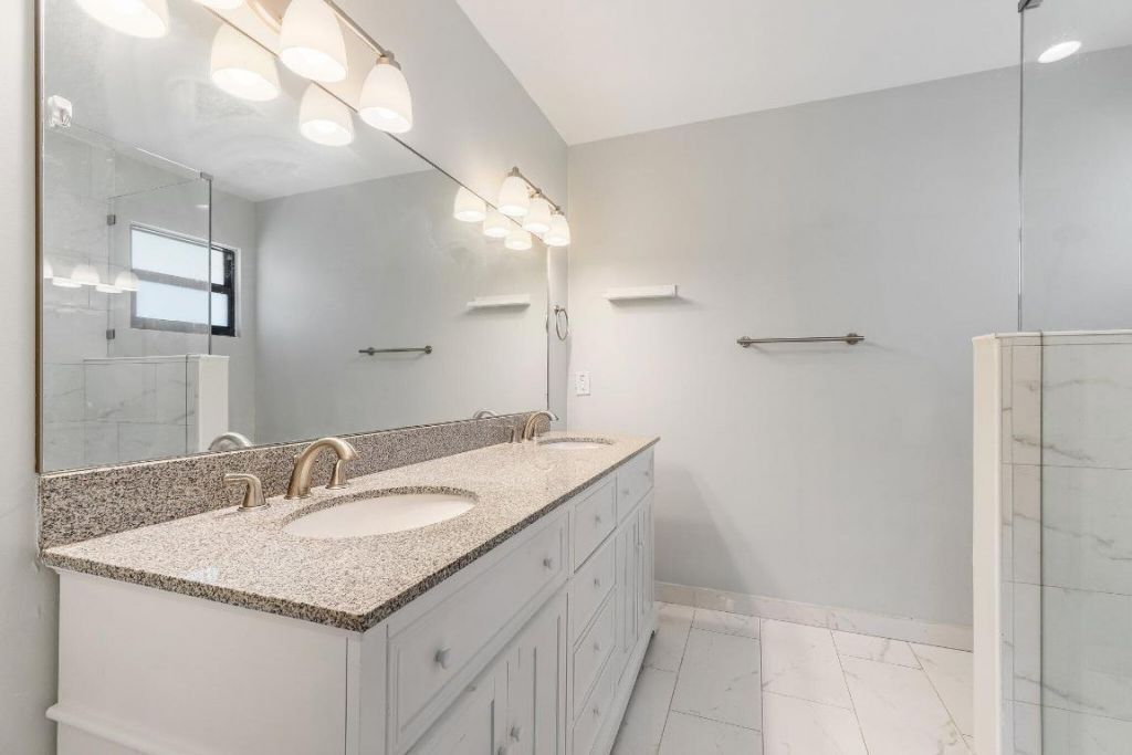 208 Las Palmas Street, Royal Palm Beach, FL 33411 Photo