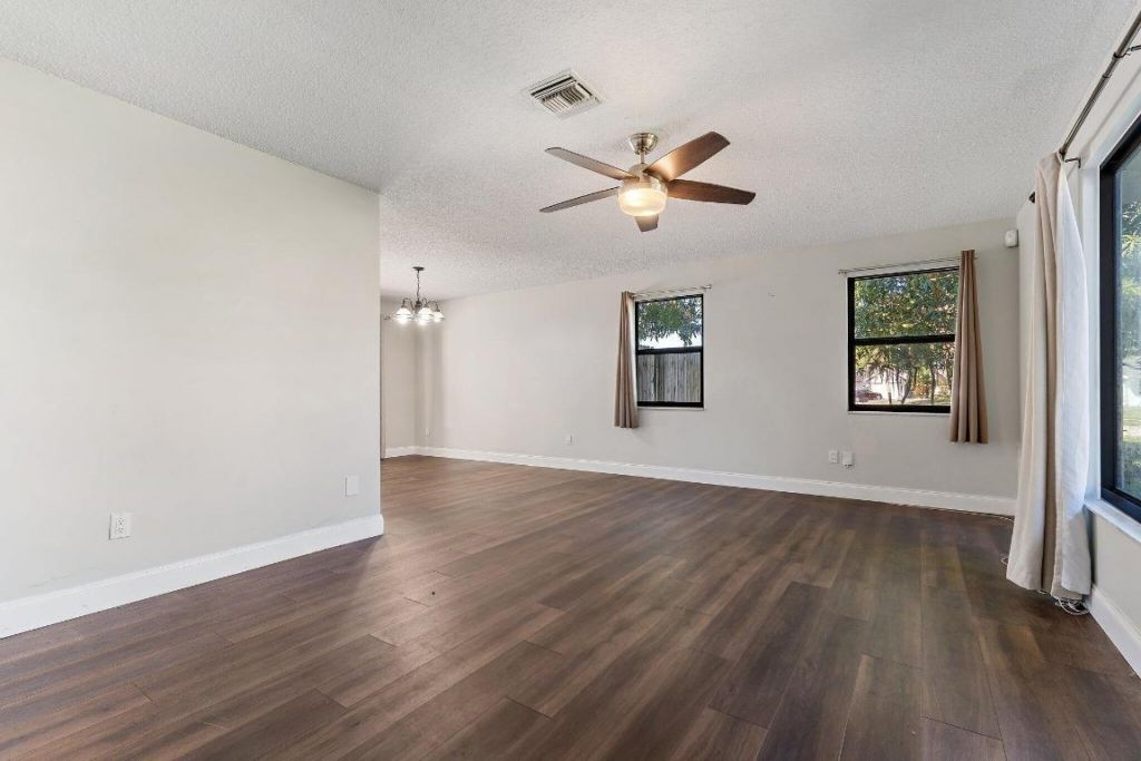 208 Las Palmas Street, Royal Palm Beach, FL 33411 Photo