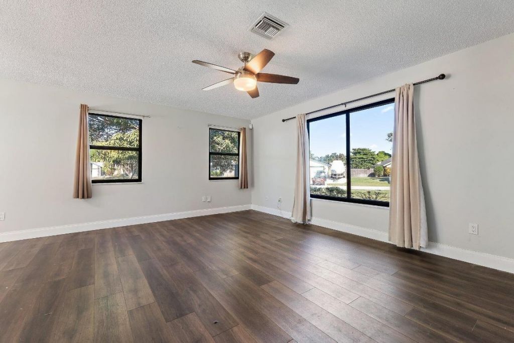 208 Las Palmas Street, Royal Palm Beach, FL 33411 Photo