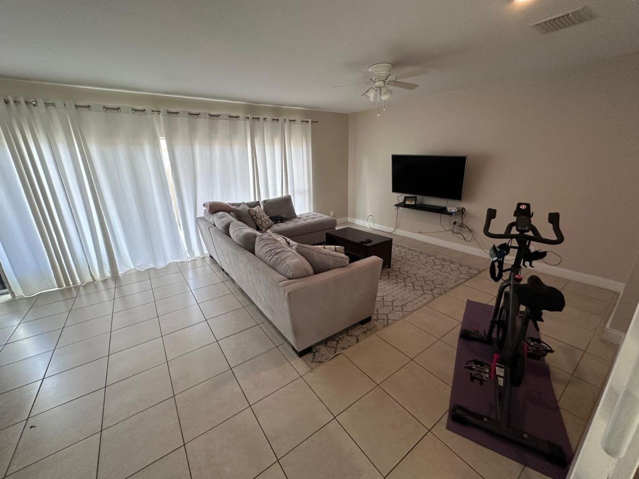 8251 NW 8th Place, Plantation, FL 33324 Photo