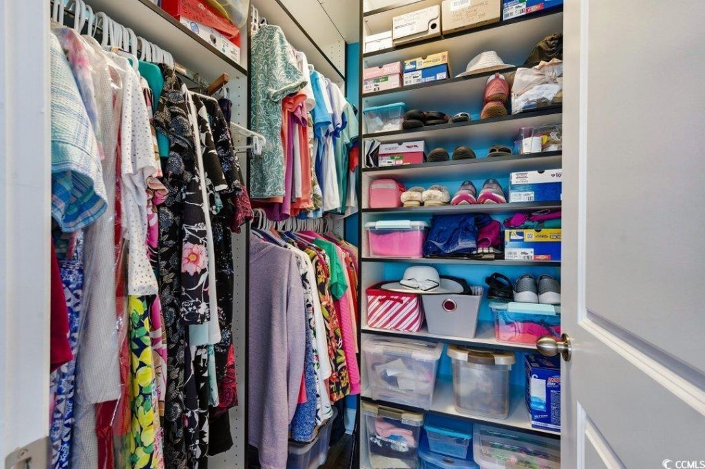 272 Sherwood Dr. Photo 23