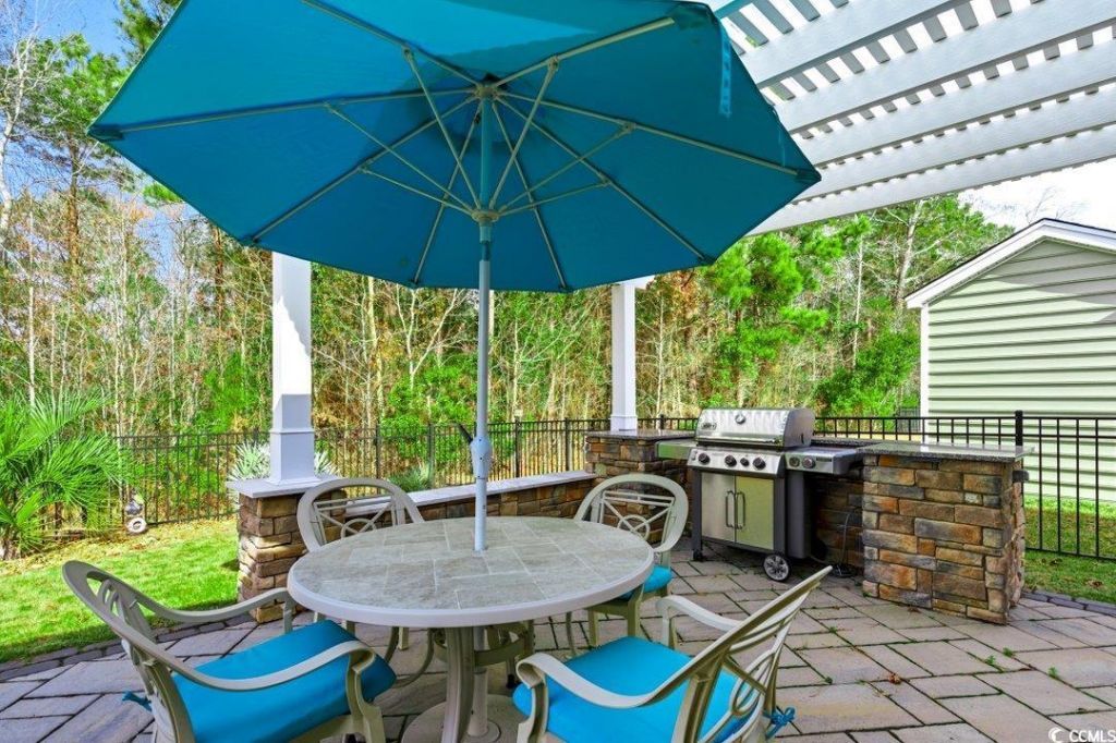 272 Sherwood Dr. Photo 33