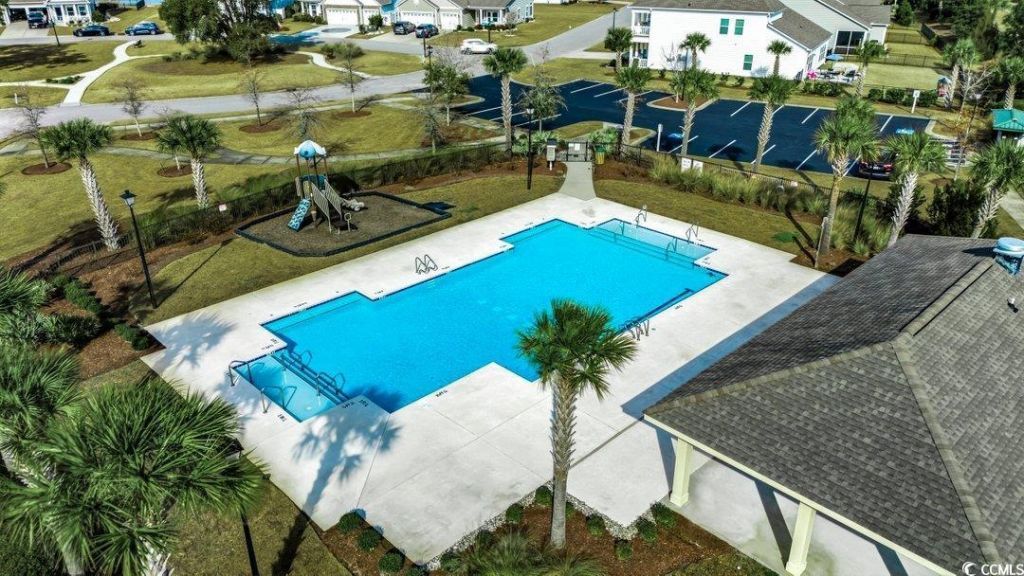 272 Sherwood Dr. Photo 40