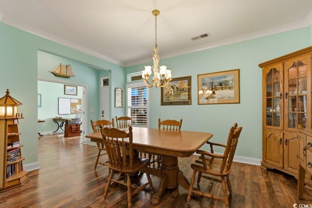 272 Sherwood Dr. Photo 8