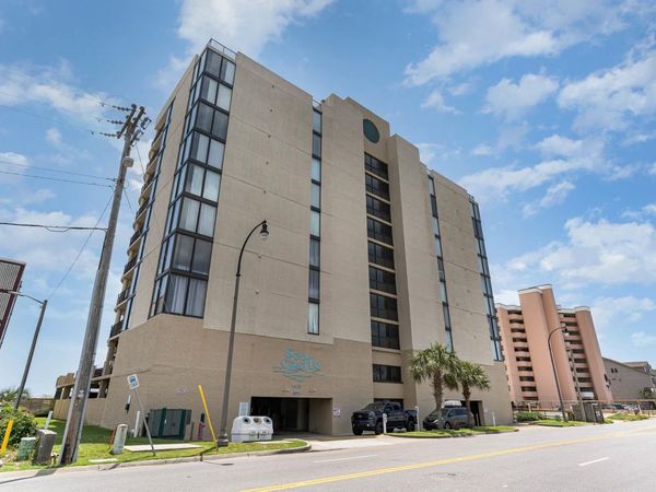 1425 S Ocean Blvd., Unit 1-A, North Myrtle Beach, SC 29582