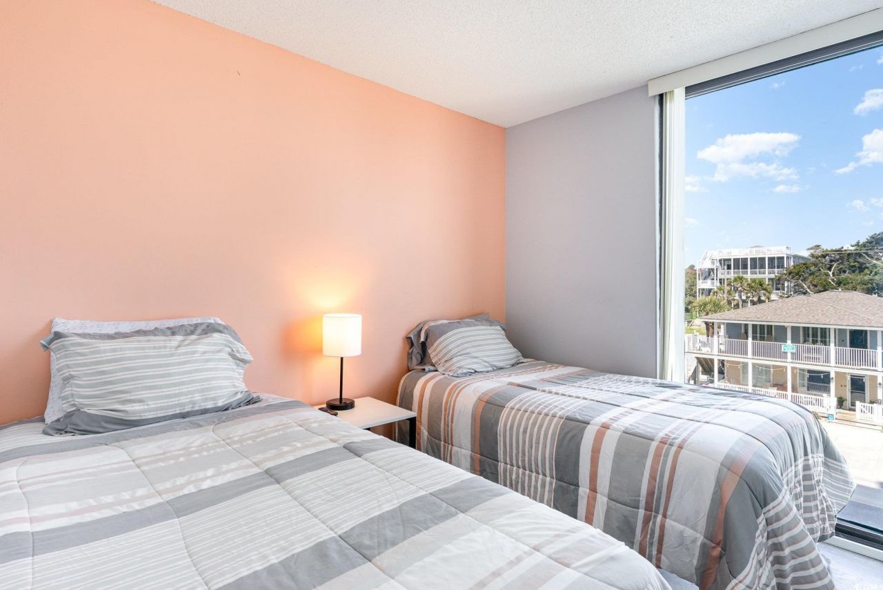 1425 S Ocean Blvd. Photo 11