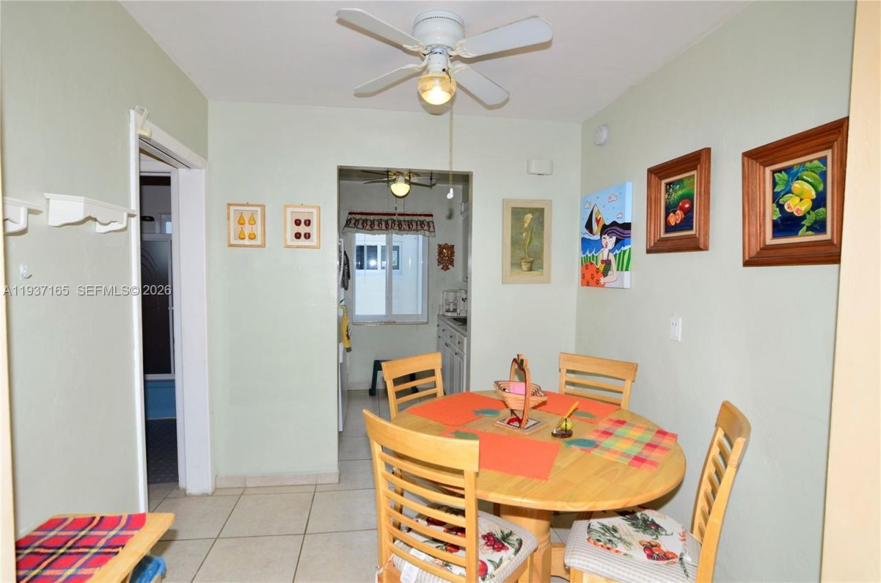 7430 Byron Ave, Unit 12A, Miami Beach, FL 33141 Photo