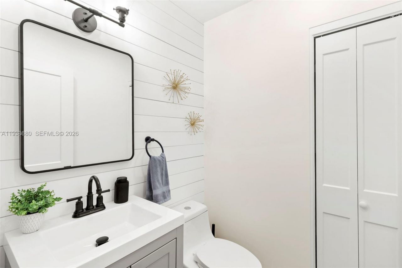 3540 NE 28th Ave, Lighthouse Point, FL 33064 Photo