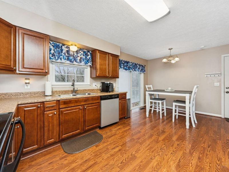 1885 Campbell Drive, Aberdeen, OH 45101 Photo 12