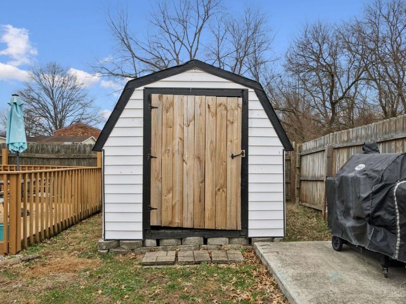 1885 Campbell Drive, Aberdeen, OH 45101 Photo 6