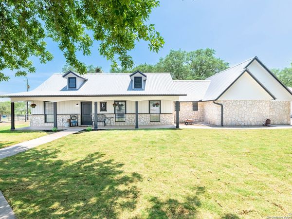 461 FM 3432, La Vernia, TX 78121