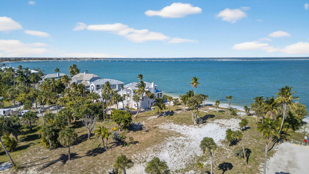 1245 Buttonwood Ln, Sanibel, FL 33957 Photo