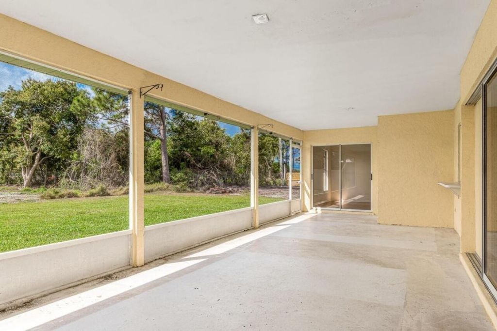1126 SW Calmar Avenue, Port Saint Lucie, FL 34953 Photo